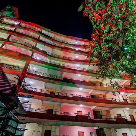 Gardeenia Comfortes Suites-Fully Vaccinated Staff Bangalore Exterior foto