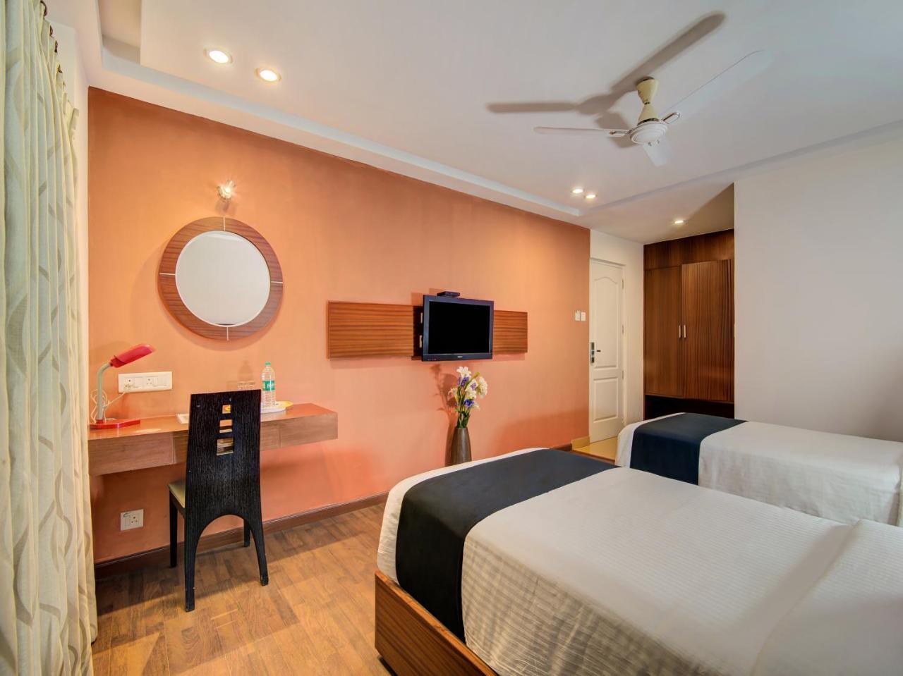Gardeenia Comfortes Suites-Fully Vaccinated Staff Bangalore Exterior foto