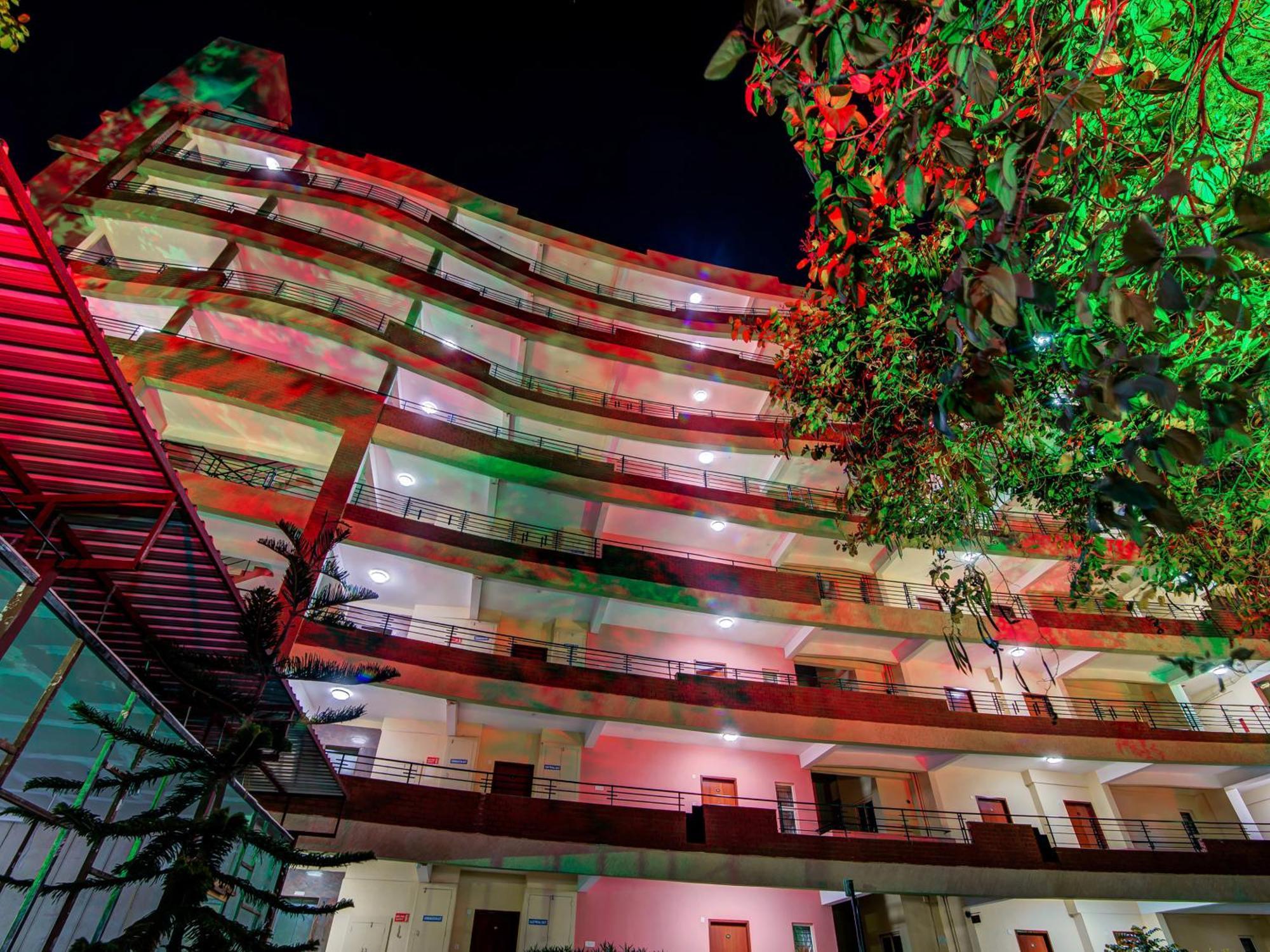 Gardeenia Comfortes Suites-Fully Vaccinated Staff Bangalore Exterior foto
